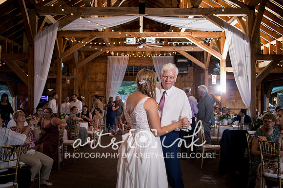 Blissful Meadows, Uxbridge MA | Wedding Photography | Arts Ink Photography