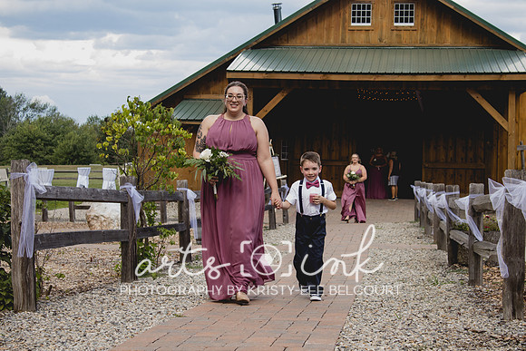 Blissful Meadows, Uxbridge MA | Wedding Photography | Arts Ink Photography