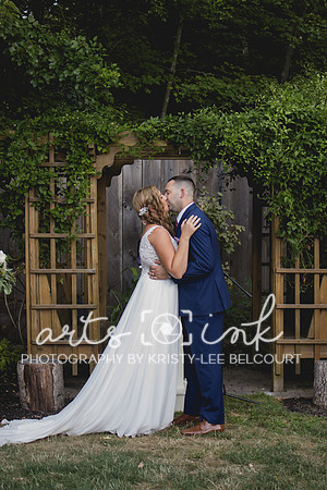 Blissful Meadows, Uxbridge MA | Wedding Photography | Arts Ink Photography