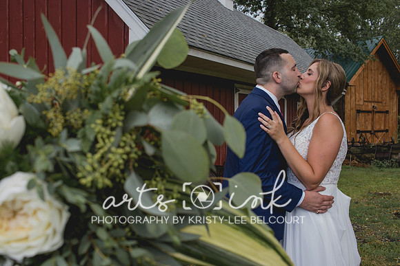 Blissful Meadows, Uxbridge MA | Wedding Photography | Arts Ink Photography