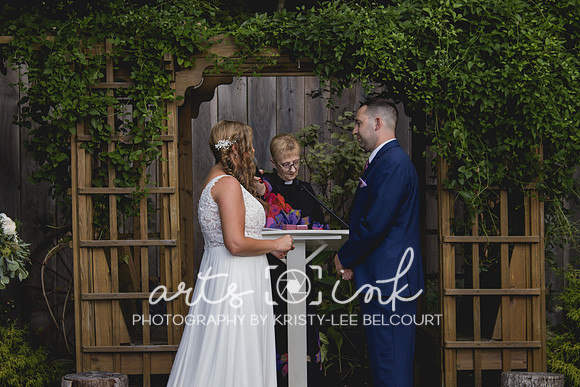Blissful Meadows, Uxbridge MA | Wedding Photography | Arts Ink Photography