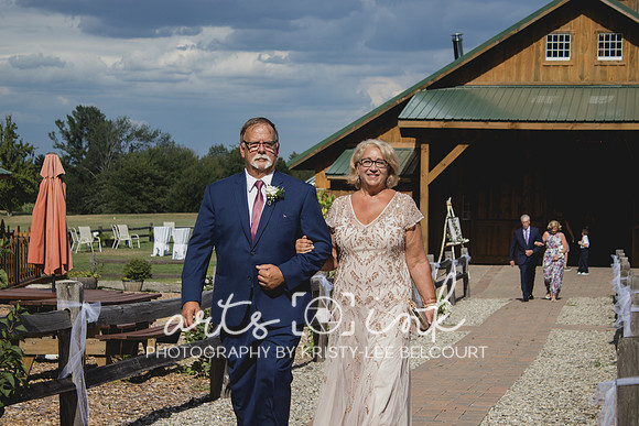 Blissful Meadows, Uxbridge MA | Wedding Photography | Arts Ink Photography