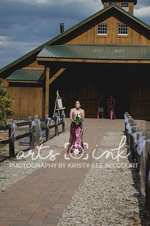Blissful Meadows, Uxbridge MA | Wedding Photography | Arts Ink Photography