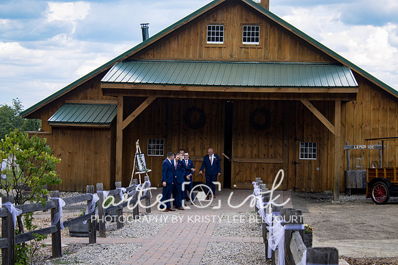 Blissful Meadows, Uxbridge MA | Wedding Photography | Arts Ink Photography