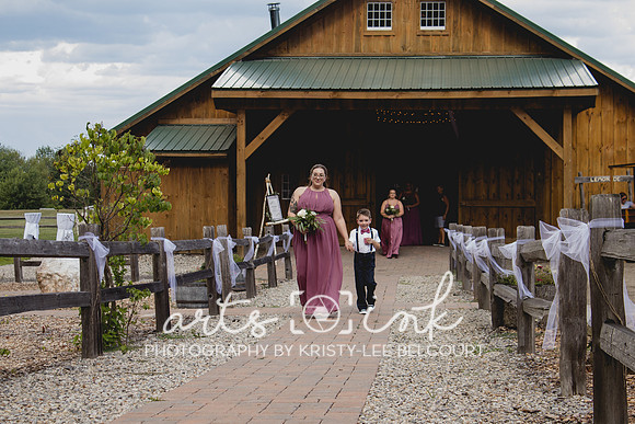 Blissful Meadows, Uxbridge MA | Wedding Photography | Arts Ink Photography