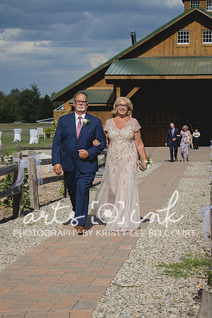 Blissful Meadows, Uxbridge MA | Wedding Photography | Arts Ink Photography