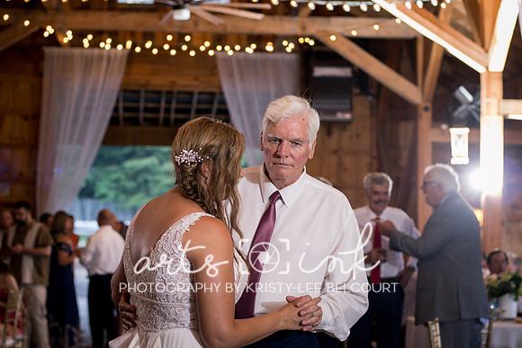 Blissful Meadows, Uxbridge MA | Wedding Photography | Arts Ink Photography