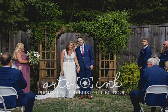 Blissful Meadows, Uxbridge MA | Wedding Photography | Arts Ink Photography