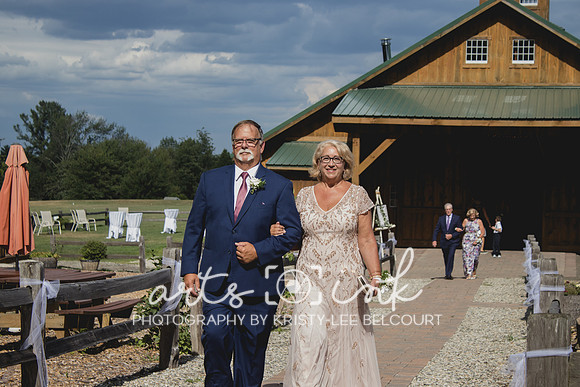 Blissful Meadows, Uxbridge MA | Wedding Photography | Arts Ink Photography