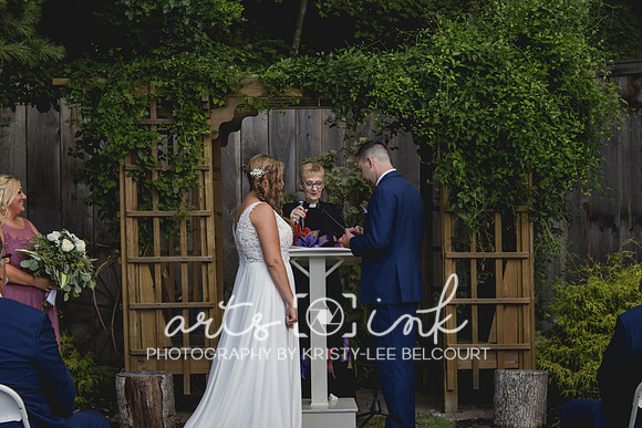 Blissful Meadows, Uxbridge MA | Wedding Photography | Arts Ink Photography