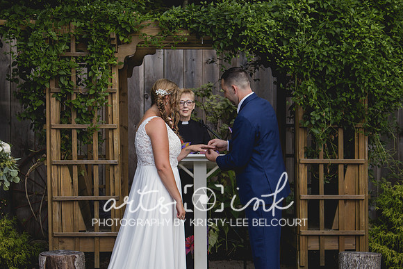 Blissful Meadows, Uxbridge MA | Wedding Photography | Arts Ink Photography