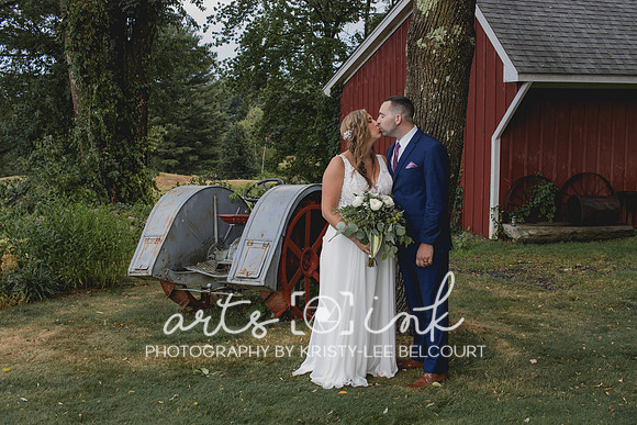 Blissful Meadows, Uxbridge MA | Wedding Photography | Arts Ink Photography