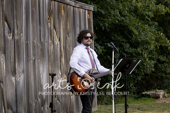 Blissful Meadows, Uxbridge MA | Wedding Photography | Arts Ink Photography