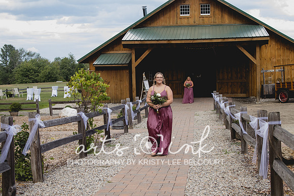 Blissful Meadows, Uxbridge MA | Wedding Photography | Arts Ink Photography