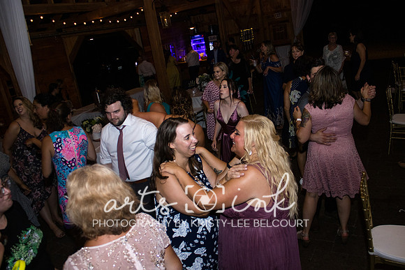 Blissful Meadows, Uxbridge MA | Wedding Photography | Arts Ink Photography