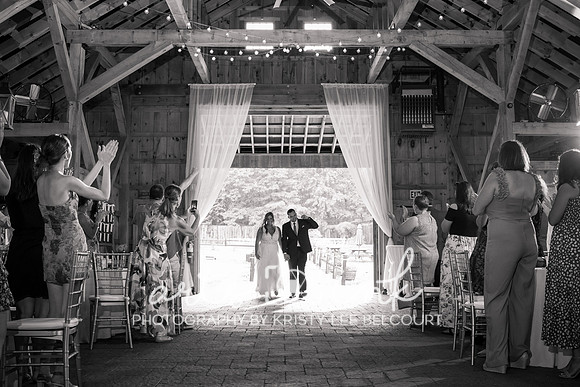 Blissful Meadows, Uxbridge MA | Wedding Photography | Arts Ink Photography