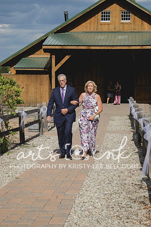 Blissful Meadows, Uxbridge MA | Wedding Photography | Arts Ink Photography