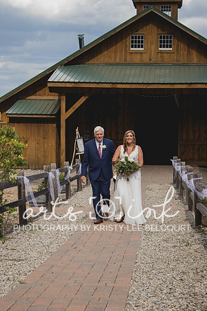 Blissful Meadows, Uxbridge MA | Wedding Photography | Arts Ink Photography