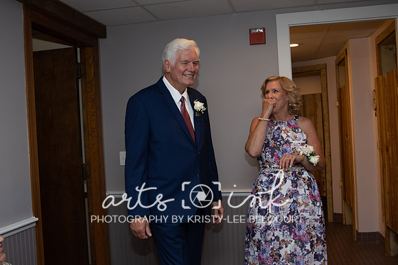 Blissful Meadows, Uxbridge MA | Wedding Photography | Arts Ink Photography