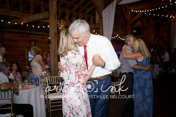 Blissful Meadows, Uxbridge MA | Wedding Photography | Arts Ink Photography