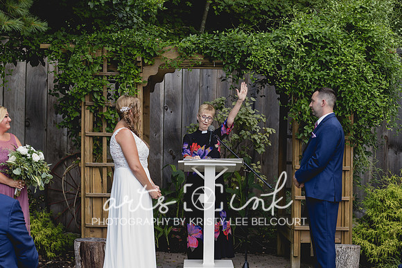 Blissful Meadows, Uxbridge MA | Wedding Photography | Arts Ink Photography