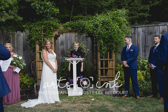 Blissful Meadows, Uxbridge MA | Wedding Photography | Arts Ink Photography
