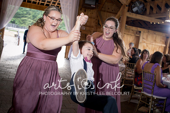 Blissful Meadows, Uxbridge MA | Wedding Photography | Arts Ink Photography