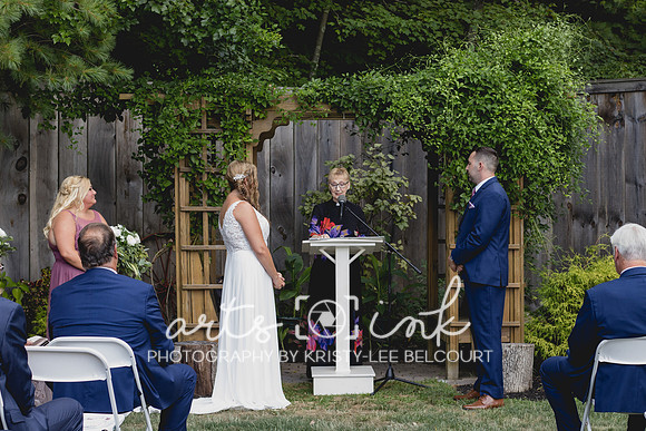 Blissful Meadows, Uxbridge MA | Wedding Photography | Arts Ink Photography