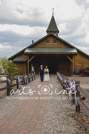 Blissful Meadows, Uxbridge MA | Wedding Photography | Arts Ink Photography