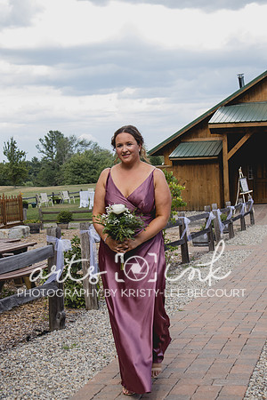 Blissful Meadows, Uxbridge MA | Wedding Photography | Arts Ink Photography
