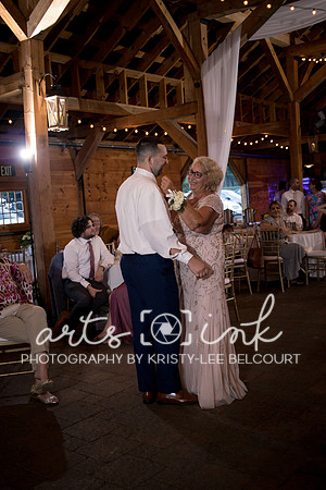 Blissful Meadows, Uxbridge MA | Wedding Photography | Arts Ink Photography