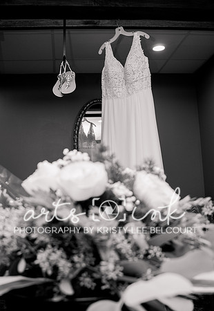 Blissful Meadows, Uxbridge MA | Wedding Photography | Arts Ink Photography