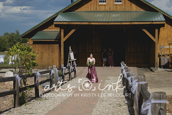Blissful Meadows, Uxbridge MA | Wedding Photography | Arts Ink Photography