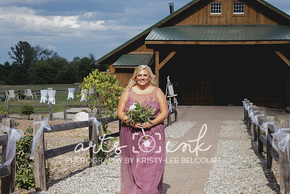 Blissful Meadows, Uxbridge MA | Wedding Photography | Arts Ink Photography