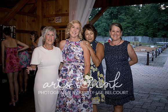 Blissful Meadows, Uxbridge MA | Wedding Photography | Arts Ink Photography