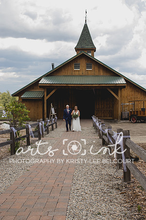 Blissful Meadows, Uxbridge MA | Wedding Photography | Arts Ink Photography
