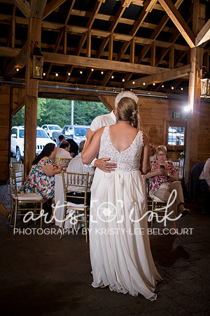 Blissful Meadows, Uxbridge MA | Wedding Photography | Arts Ink Photography