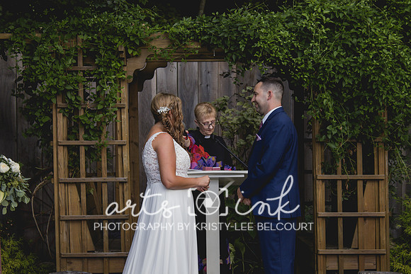 Blissful Meadows, Uxbridge MA | Wedding Photography | Arts Ink Photography