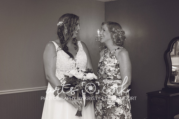 Blissful Meadows, Uxbridge MA | Wedding Photography | Arts Ink Photography