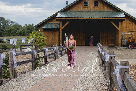 Blissful Meadows, Uxbridge MA | Wedding Photography | Arts Ink Photography