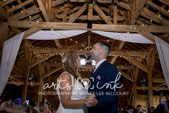 Blissful Meadows, Uxbridge MA | Wedding Photography | Arts Ink Photography