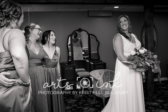 Blissful Meadows, Uxbridge MA | Wedding Photography | Arts Ink Photography