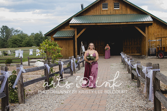 Blissful Meadows, Uxbridge MA | Wedding Photography | Arts Ink Photography