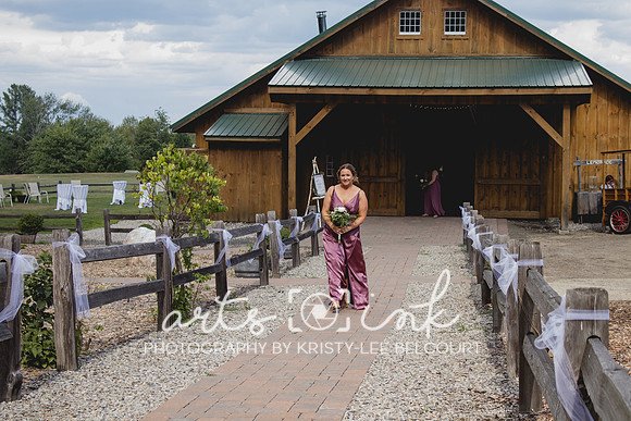Blissful Meadows, Uxbridge MA | Wedding Photography | Arts Ink Photography