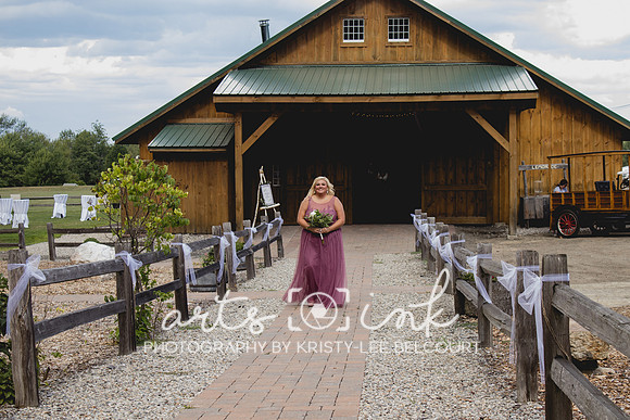 Blissful Meadows, Uxbridge MA | Wedding Photography | Arts Ink Photography