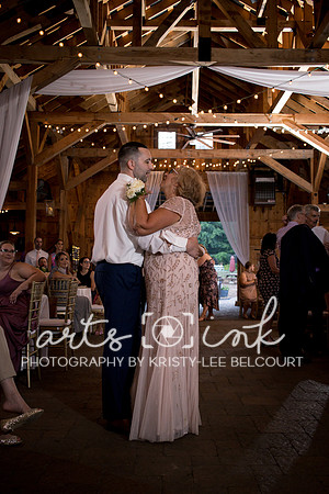 Blissful Meadows, Uxbridge MA | Wedding Photography | Arts Ink Photography