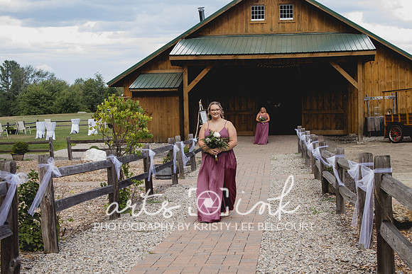 Blissful Meadows, Uxbridge MA | Wedding Photography | Arts Ink Photography