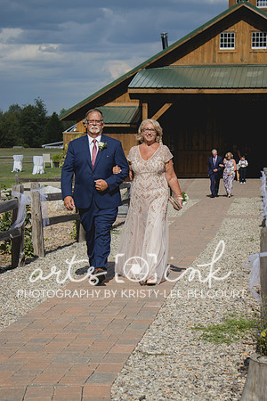Blissful Meadows, Uxbridge MA | Wedding Photography | Arts Ink Photography