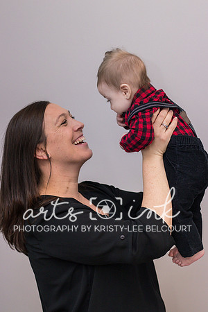 In-home Family Holiday Portraits