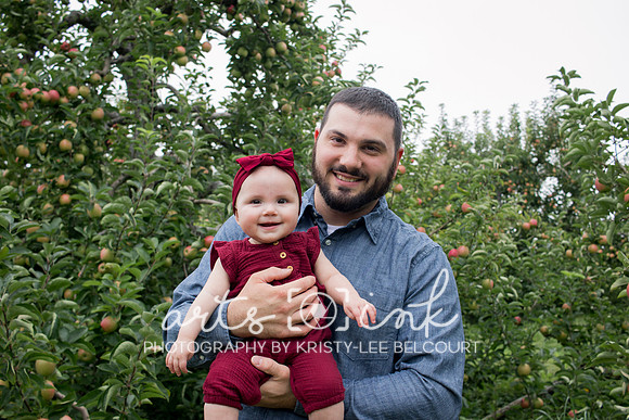Family portraits Smolak Farms, MA